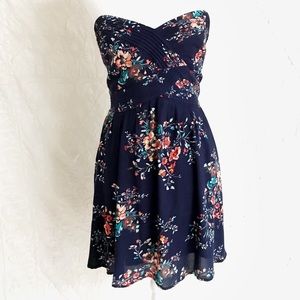 Kimchi Blue Strapless Floral Dress
